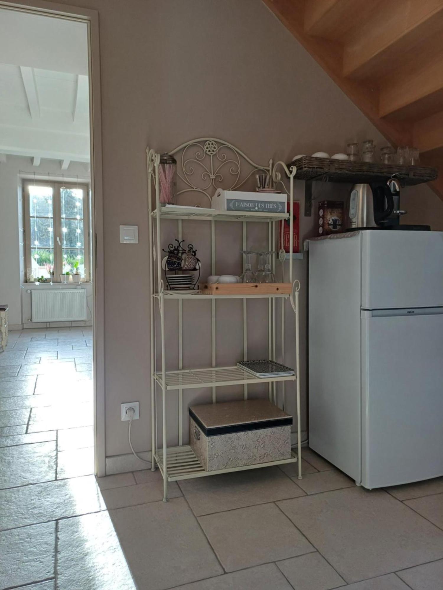 Le Repos Coquelicot Bed & Breakfast Montillot Dış mekan fotoğraf