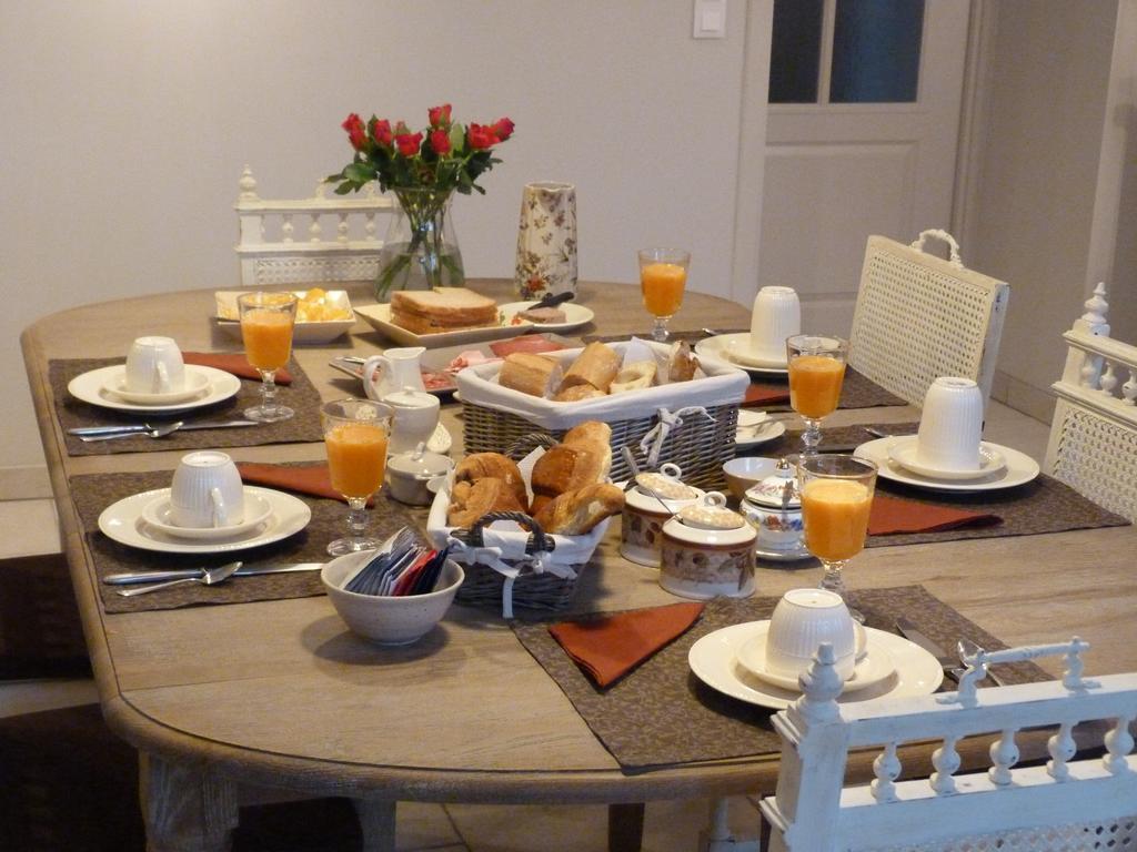 Le Repos Coquelicot Bed & Breakfast Montillot Dış mekan fotoğraf