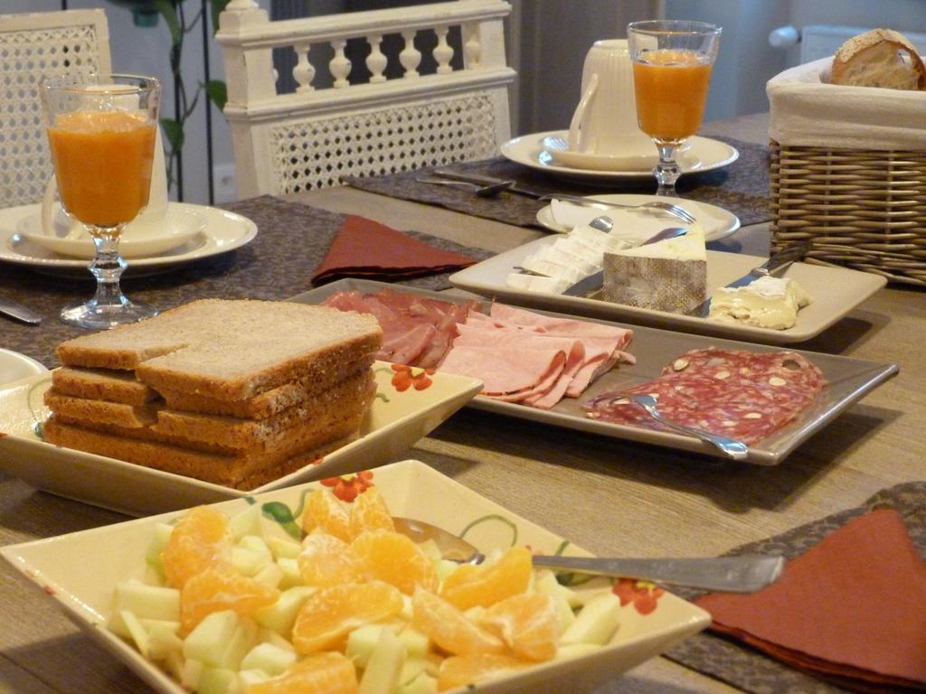 Le Repos Coquelicot Bed & Breakfast Montillot Dış mekan fotoğraf